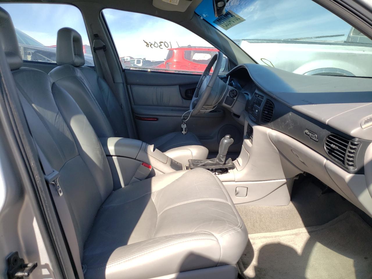 Photo 5 from auction – 2001 BUICK REGAL LS with VIN 2G4WB55K411304459