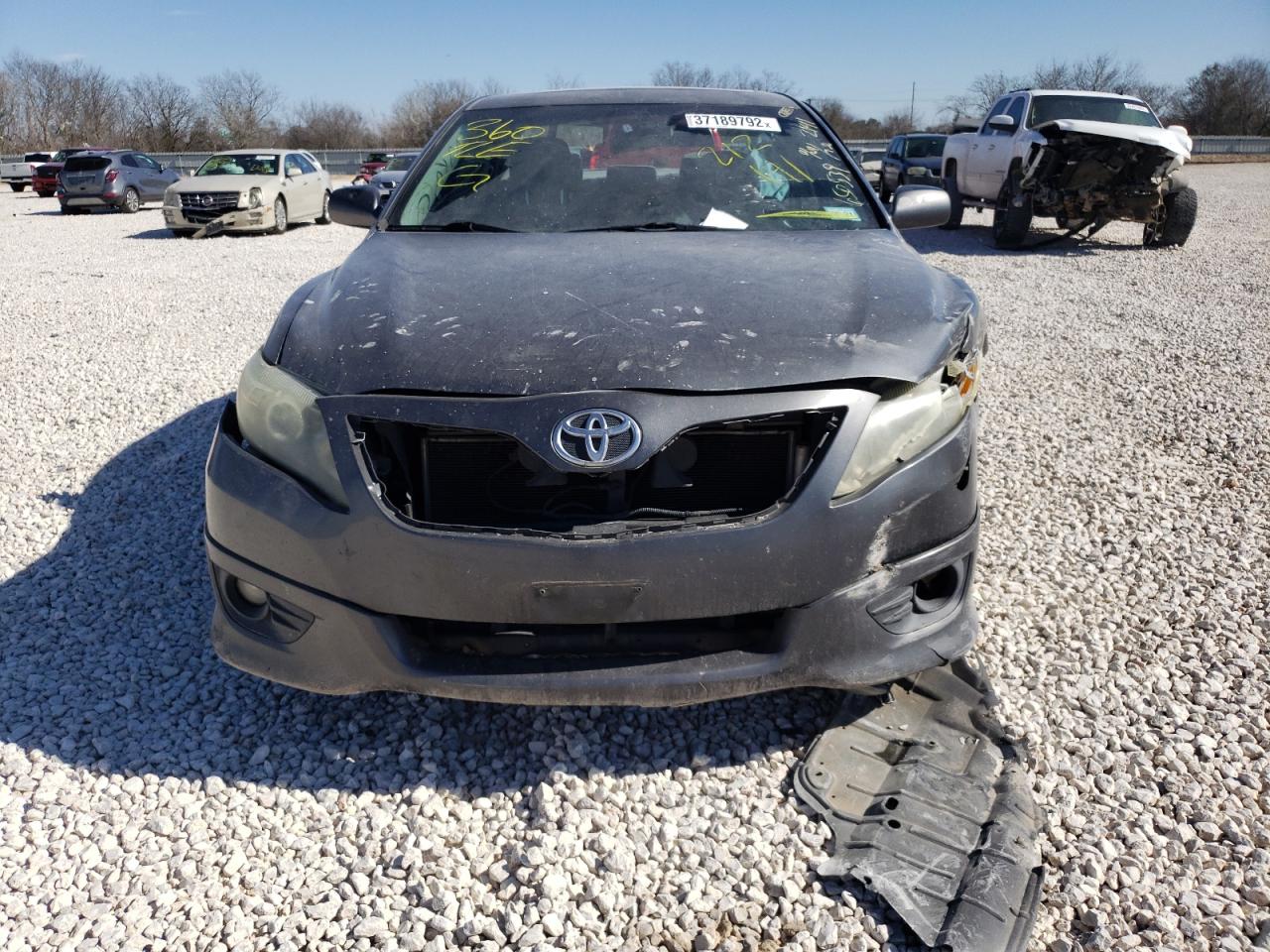 Photo 9 from auction – 2011 TOYOTA CAMRY BASE with VIN 4T1BF3EKXBU212141