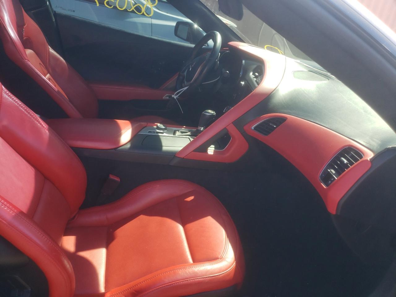 Photo 5 from auction – 2015 CHEVROLET CORVETTE S with VIN 1G1YF2D79F5104785