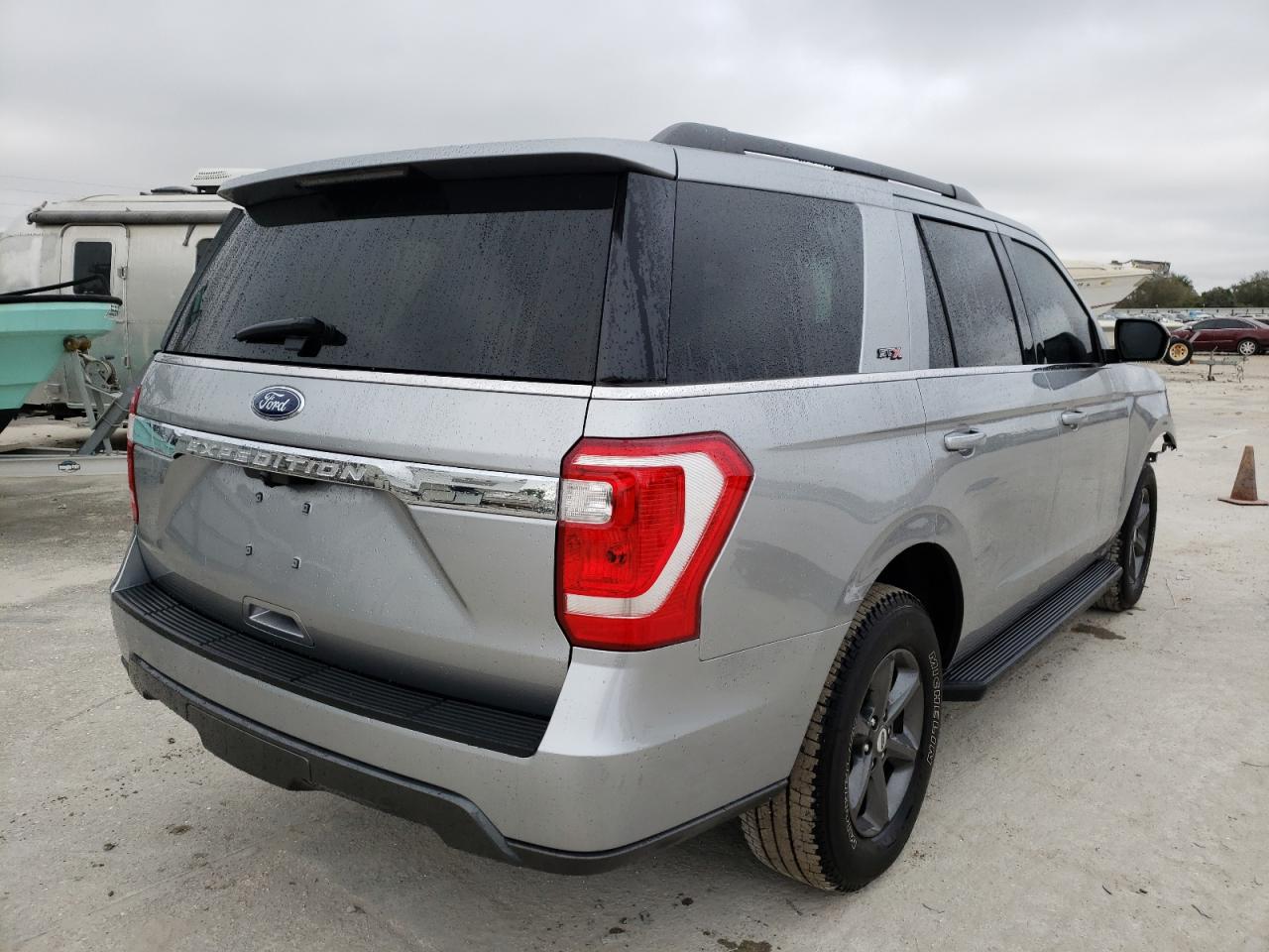 Photo 4 from auction – 2021 FORD EXPEDITION with VIN 1FMJU1FTXMEA01211