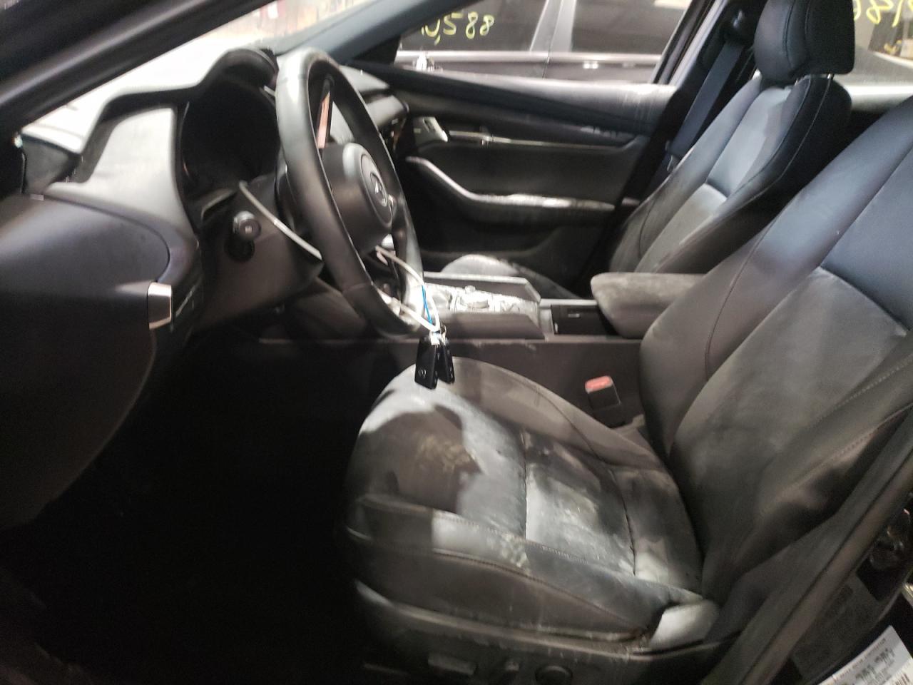 Photo 5 from auction – 2019 MAZDA 3 PREFERRE with VIN JM1BPBMM0K1141760
