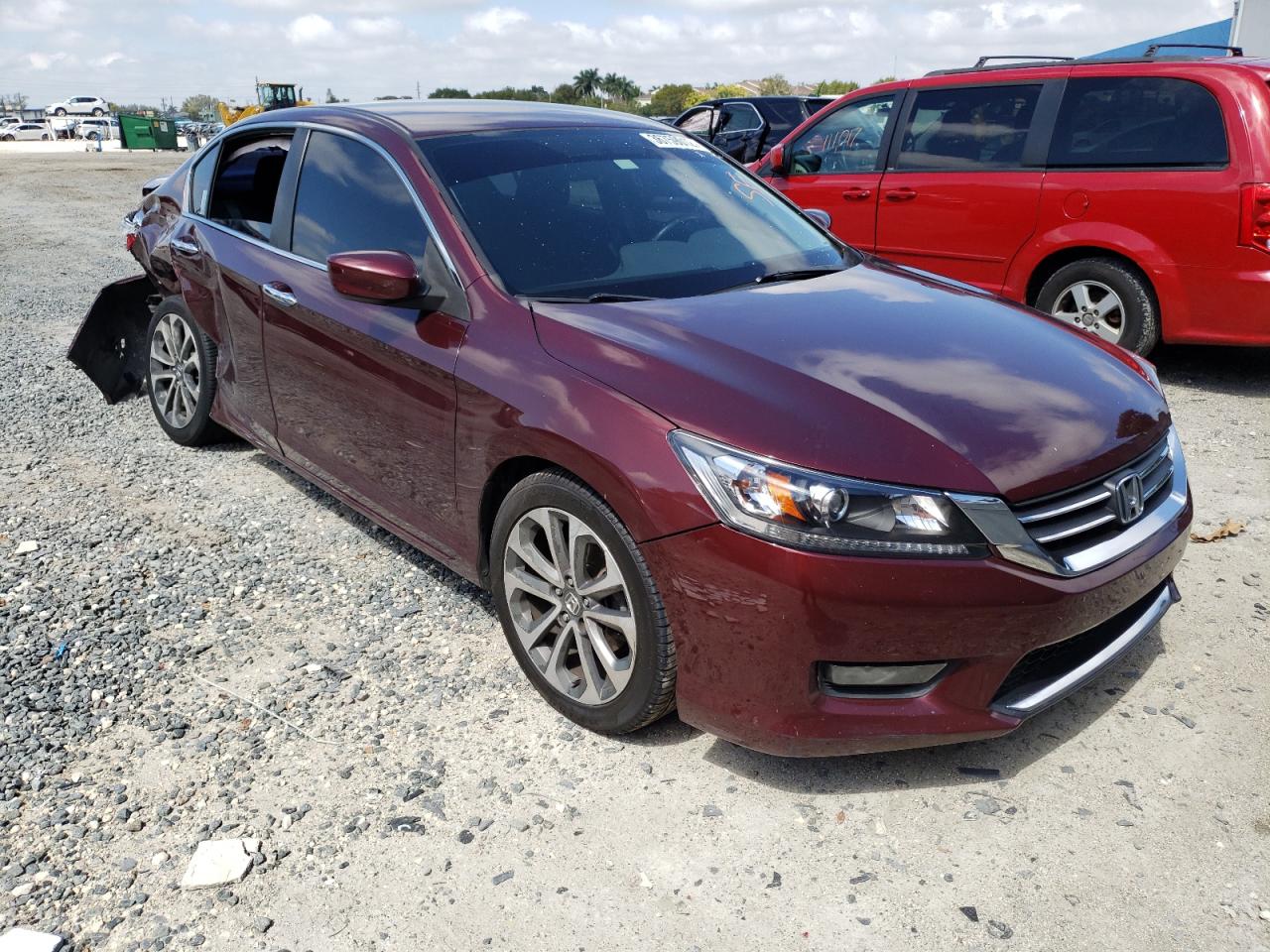 HONDA ACCORD SPO 2015 with VIN 1HGCR2F5XFA033755 - Photo from auction