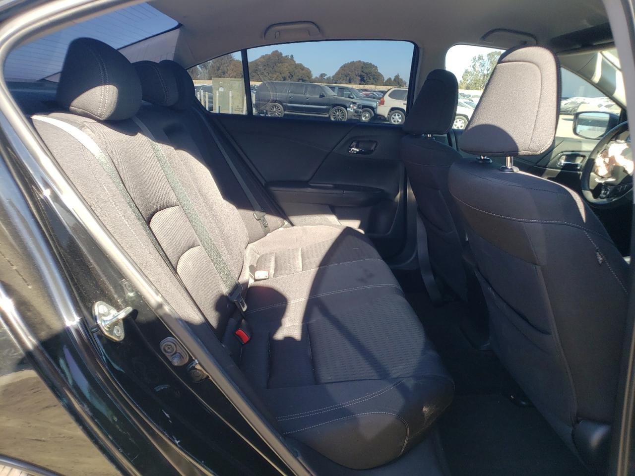 Photo 6 from auction – 2015 HONDA ACCORD SPO with VIN 1HGCR2F54FA155270
