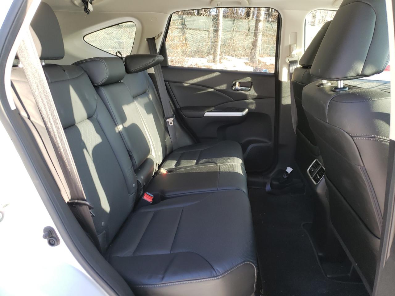 Photo 6 from auction – 2016 HONDA CR-V EXL with VIN 5J6RM4H78GL061023