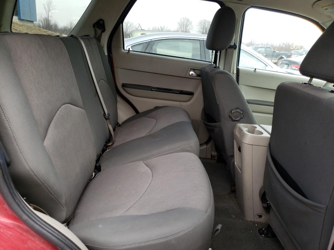 Photo 6 from auction – 2008 MAZDA TRIBUTE I with VIN 4F2CZ02Z68KM16956