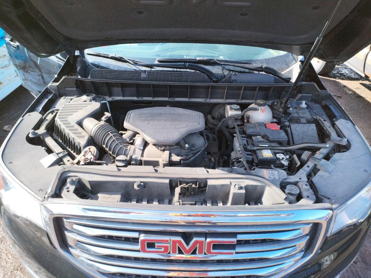 Photo 7 from auction – 2018 GMC ACADIA SLT with VIN 1GKKNULS2JZ135206