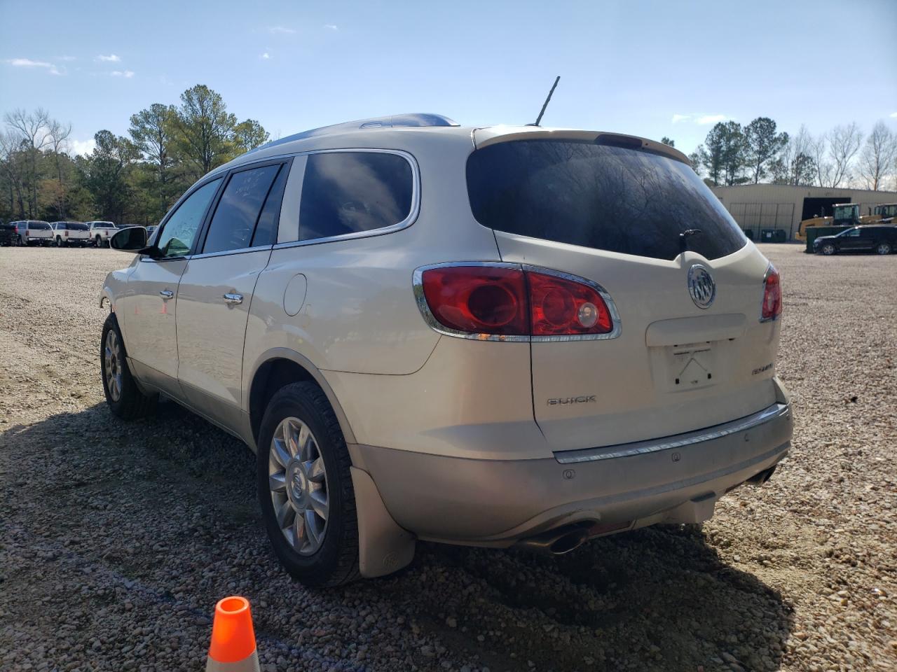 Photo 3 from auction – 2012 BUICK ENCLAVE with VIN 5GAKRCED8CJ267317