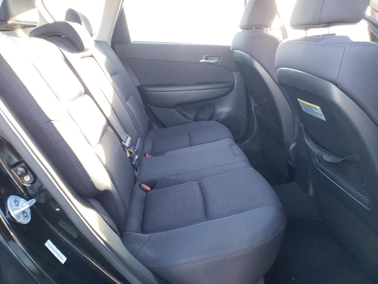 Photo 6 from auction – 2011 HYUNDAI ELANTRA TO with VIN KMHDC8AEXBU097409