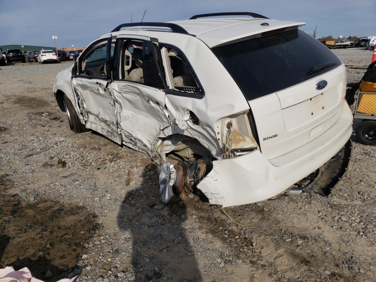 Photo 3 from auction – 2009 FORD EDGE SEL with VIN 2FMDK38C79BA65592