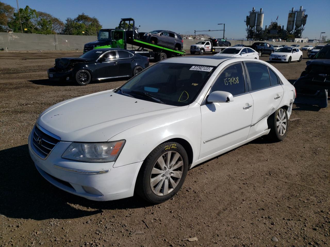 Photo 2 from auction – 2009 HYUNDAI SONATA with VIN 5NPEU46F19H430732