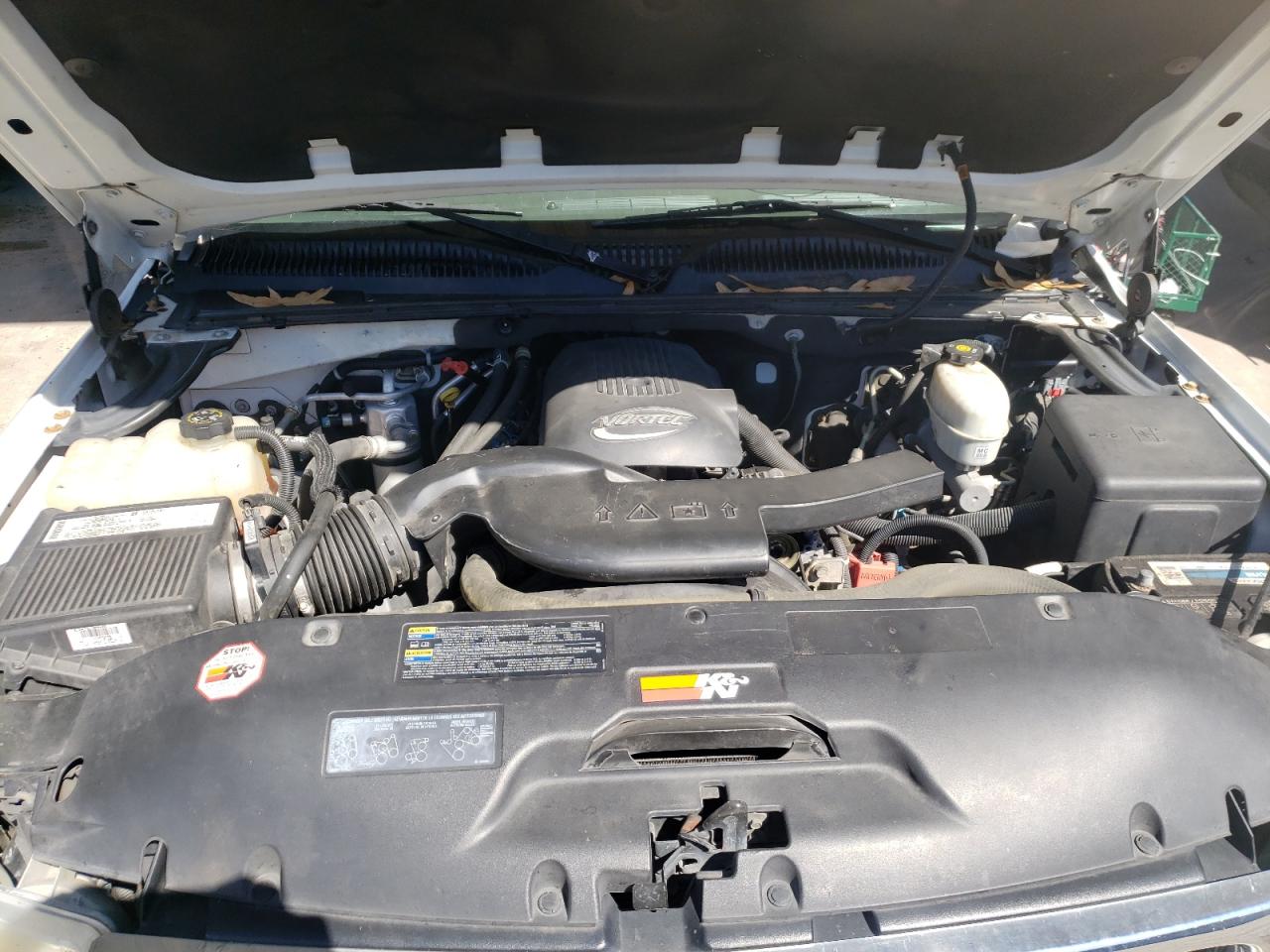 Photo 7 from auction – 2004 GMC YUKON with VIN 1GKEC13Z24J253791