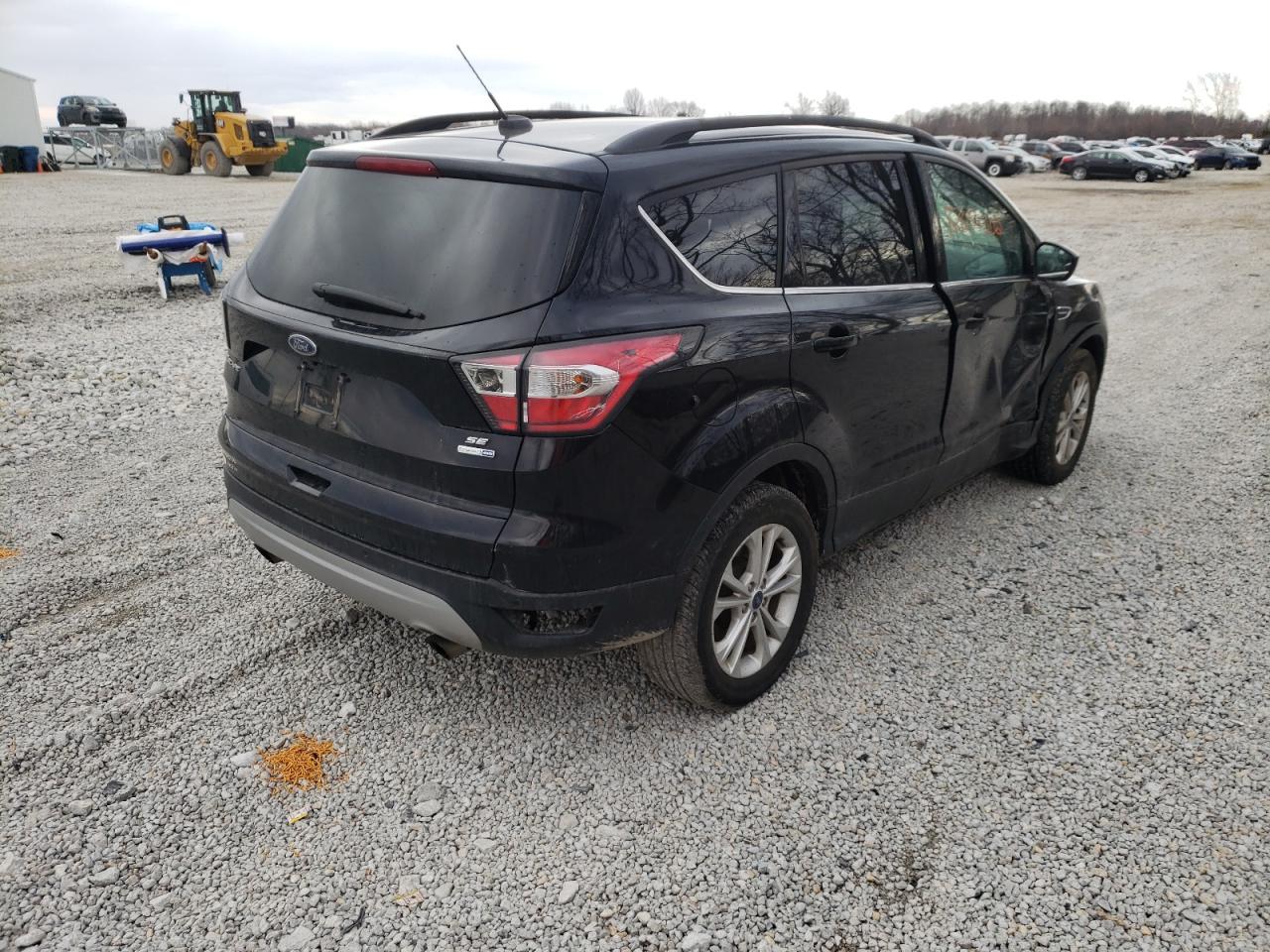 Photo 4 from auction – 2017 FORD ESCAPE SE with VIN 1FMCU9GDXHUA56266
