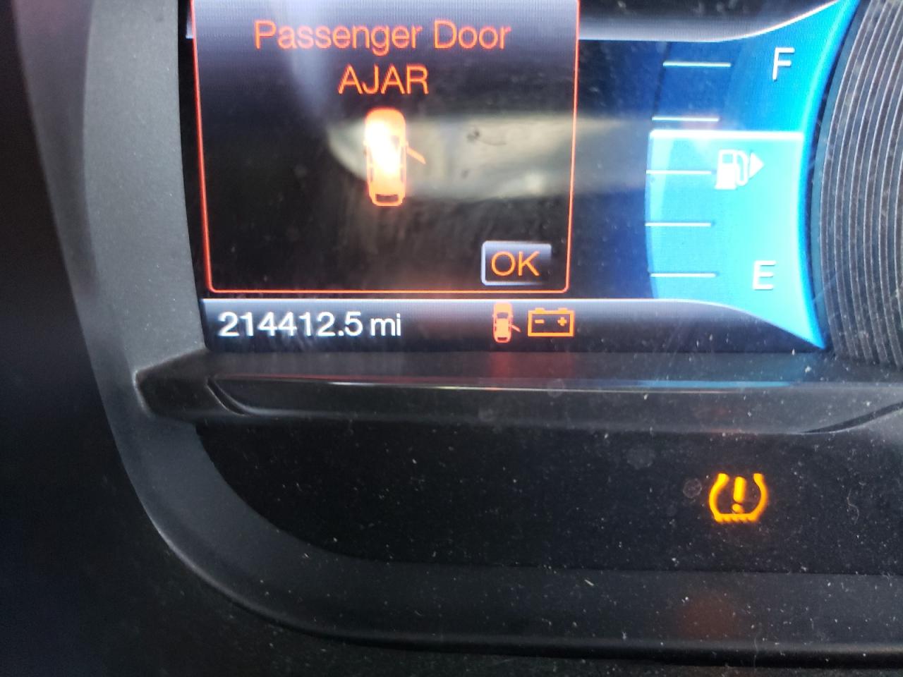 Photo 8 from auction – 2013 FORD TAURUS LIM with VIN 1FAHP2F87DG142761