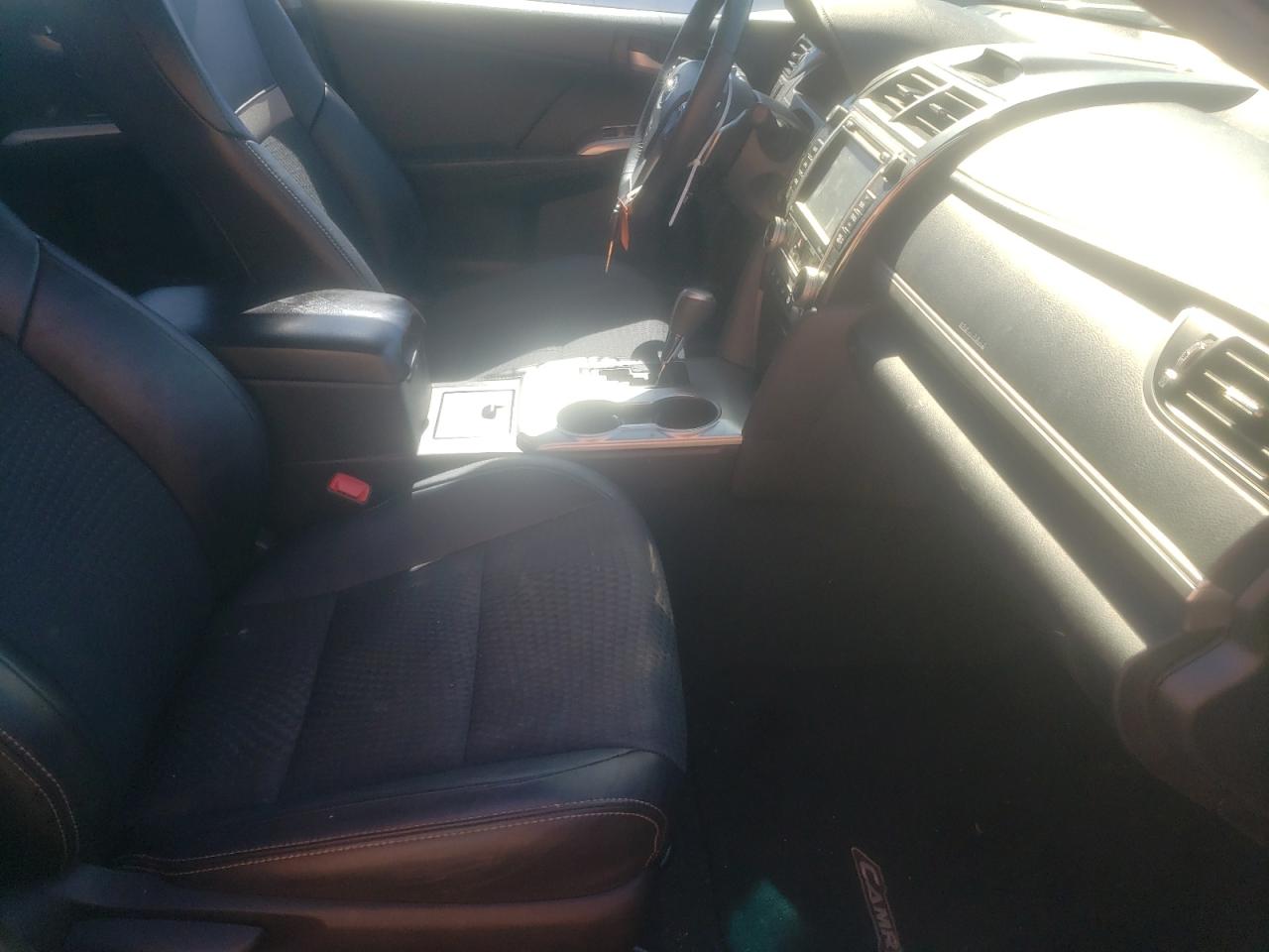 Photo 5 from auction – 2014 TOYOTA CAMRY L with VIN 4T1BF1FK7EU472522