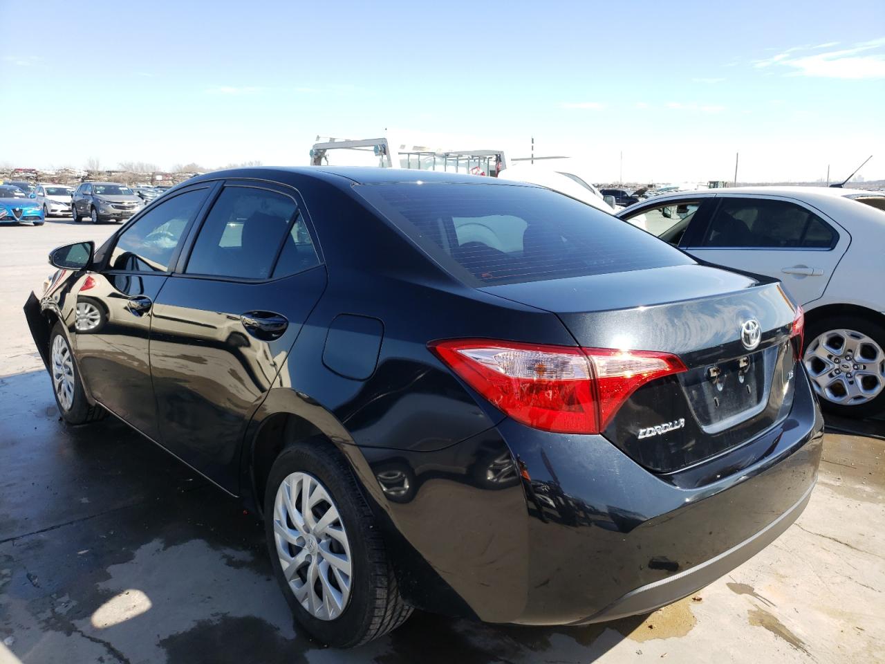 Photo 3 from auction – 2017 TOYOTA COROLLA L with VIN 5YFBURHE5HP710031