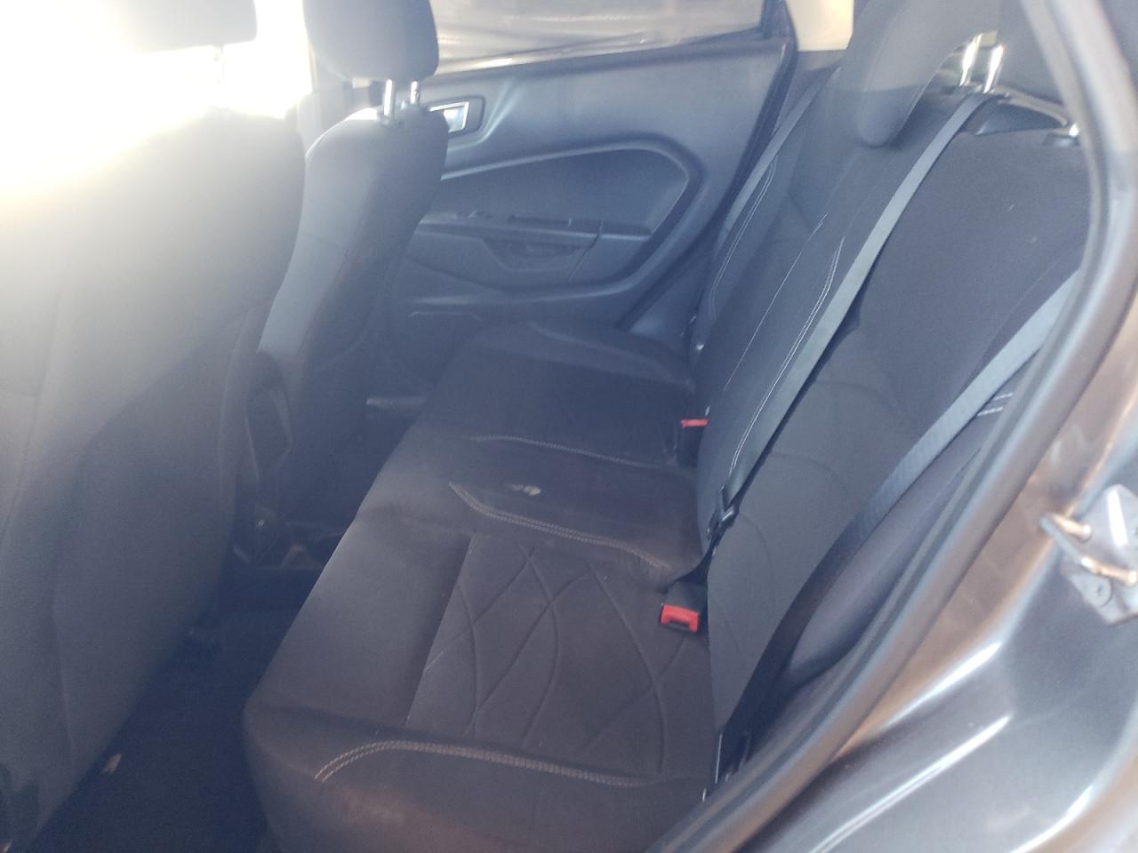 Photo 6 from auction – 2014 FORD FIESTA SE with VIN 3FADP4EJ8EM117938