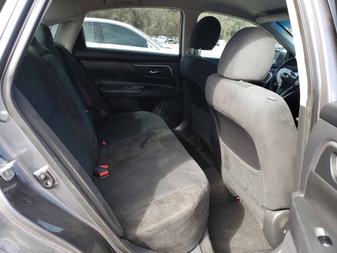 Photo 6 from auction – 2015 NISSAN ALTIMA 2.5 with VIN 1N4AL3AP3FC253285