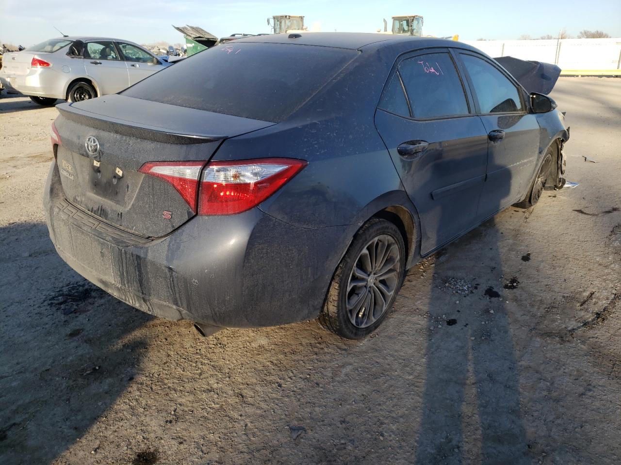 Photo 4 from auction – 2014 TOYOTA COROLLA L with VIN 5YFBURHE7EP176722