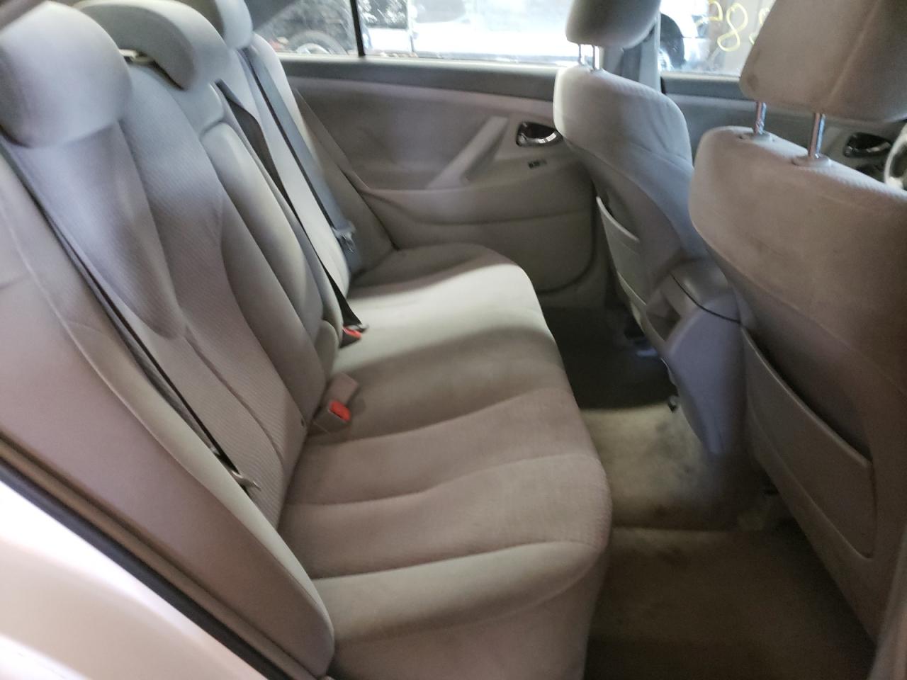 Photo 6 from auction – 2010 TOYOTA CAMRY BASE with VIN 4T1BF3EK9AU522795