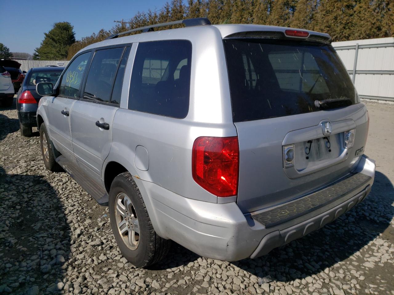 Photo 3 from auction – 2003 HONDA PILOT EX with VIN 2HKYF18483H599638