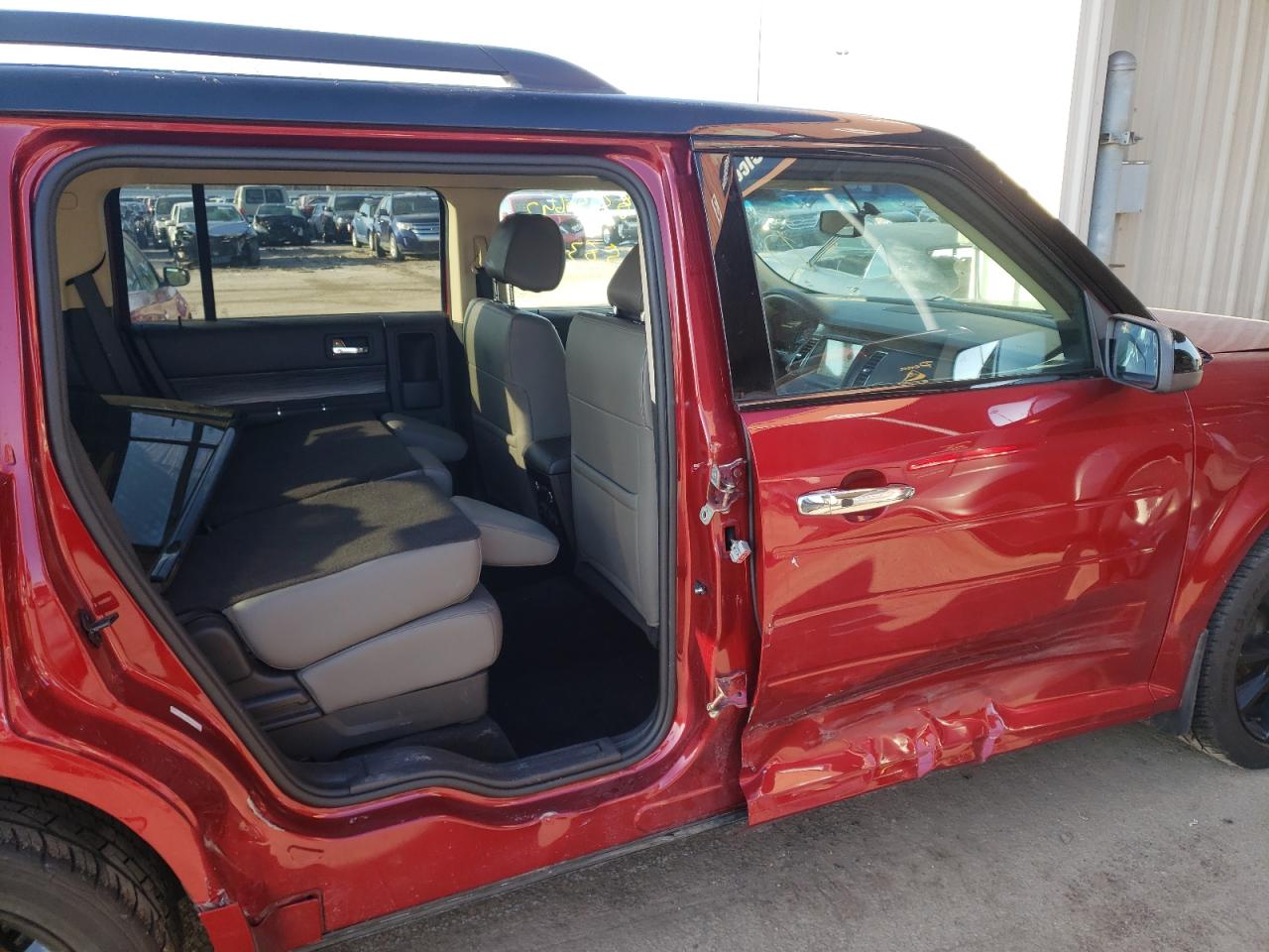 Photo 9 from auction – 2017 FORD FLEX SEL with VIN 2FMGK5C89HBA14301