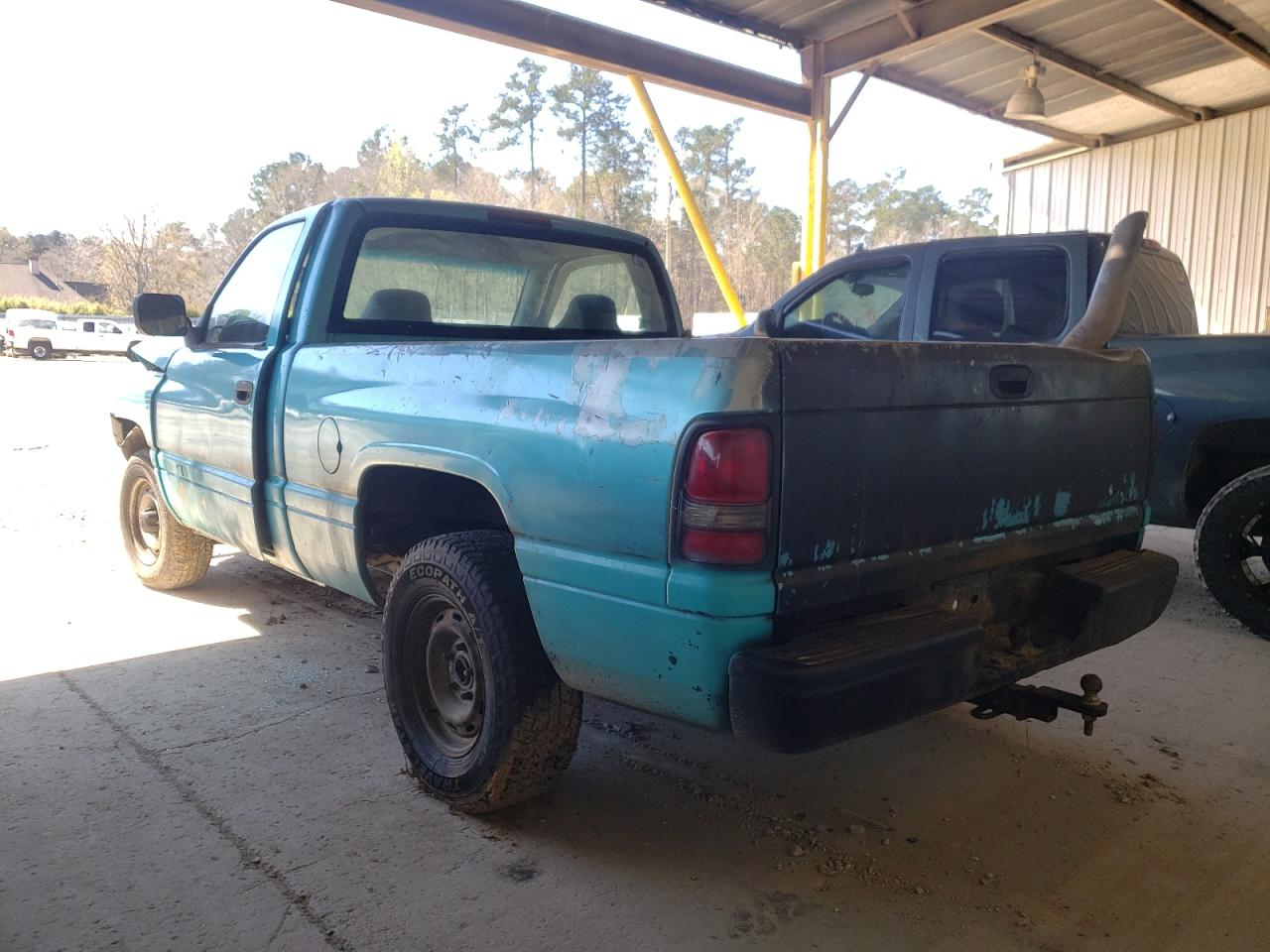 Photo 3 from auction – 1996 DODGE RAM 1500 with VIN 1B7HC16X2TS528927