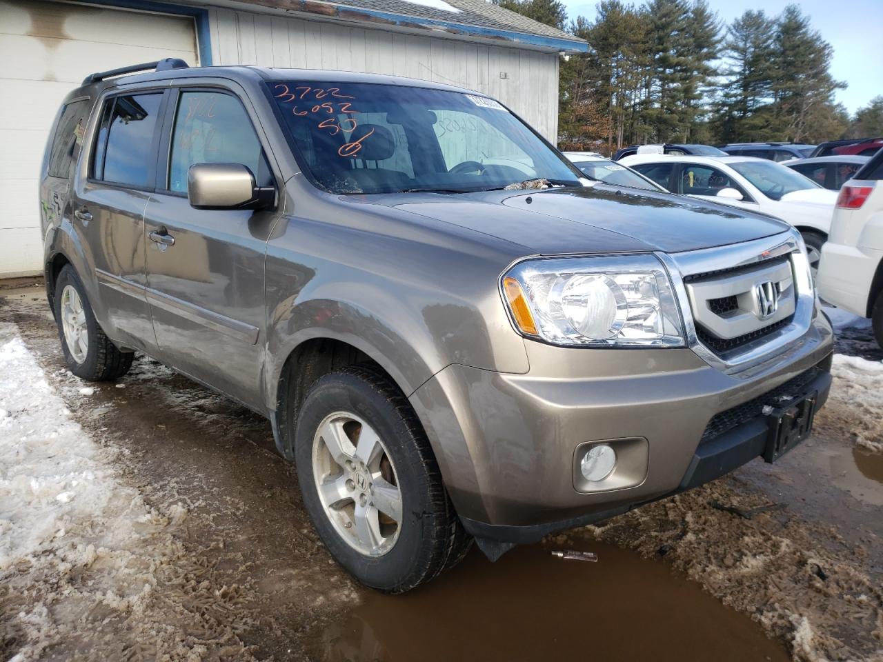 HONDA PILOT EX 2010 with VIN 5FNYF4H4XAB006133 - Photo from auction