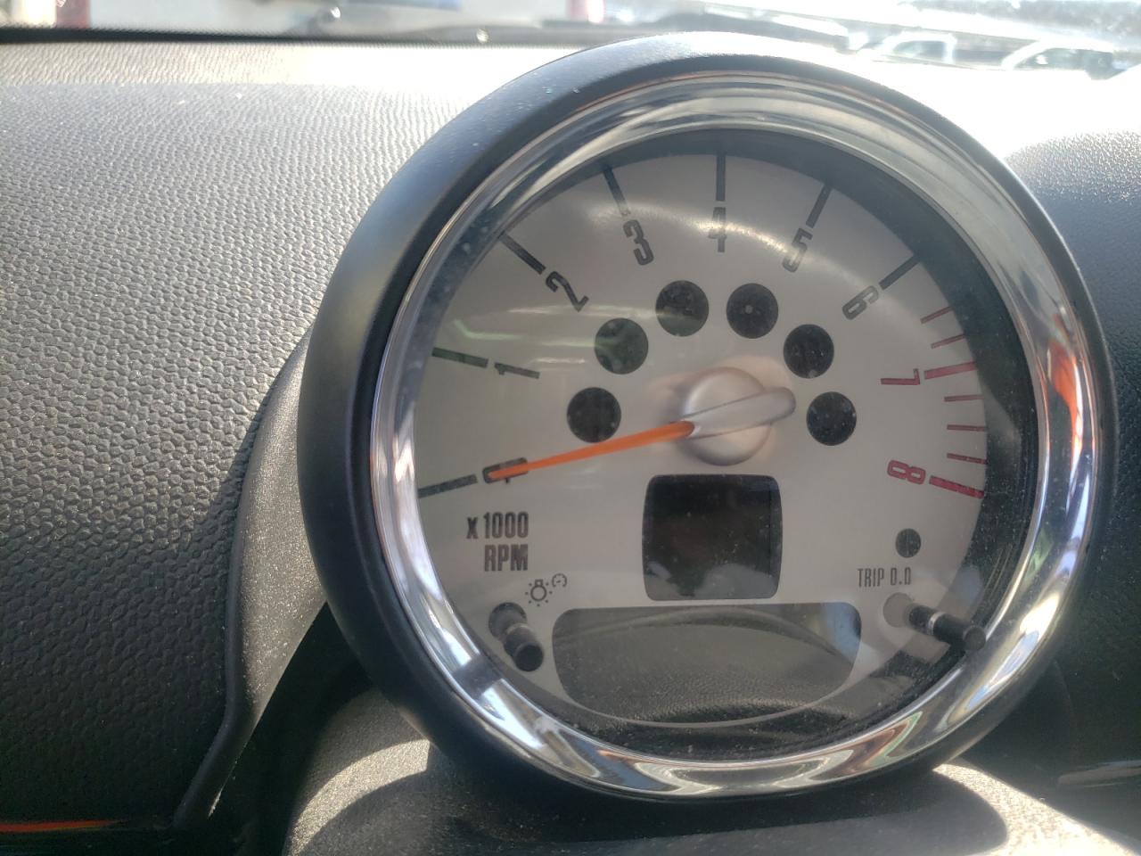 Photo 8 from auction – 2013 MINI COOPER S C with VIN WMWZC3C5XDWP23703