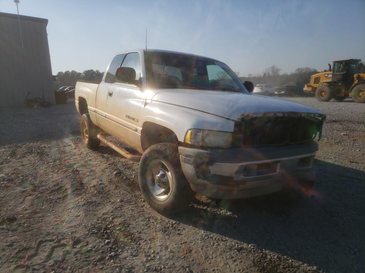 Photo 1 from auction – 1998 DODGE RAM 1500 with VIN 3B7HF13Z9WG146113