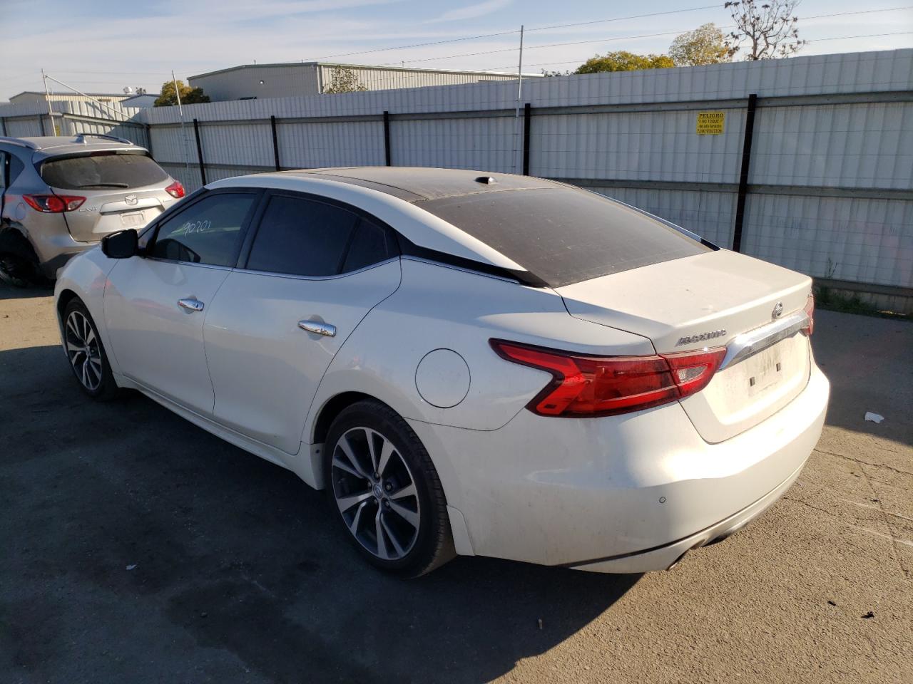 Photo 3 from auction – 2016 NISSAN MAXIMA 3.5 with VIN 1N4AA6AP0GC419268
