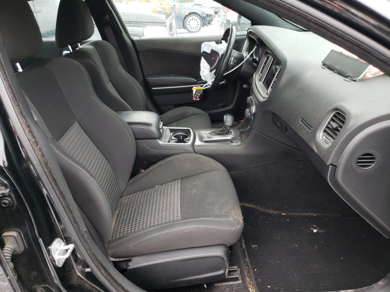 Photo 5 from auction – 2019 DODGE CHARGER R/ with VIN 2C3CDXCT3KH526805