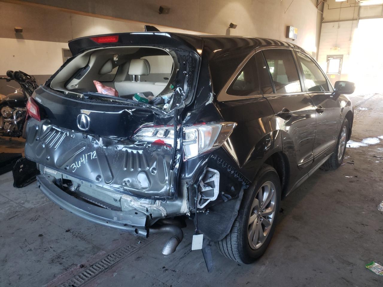Photo 4 from auction – 2017 ACURA RDX TECHNO with VIN 5J8TB4H57HL028100