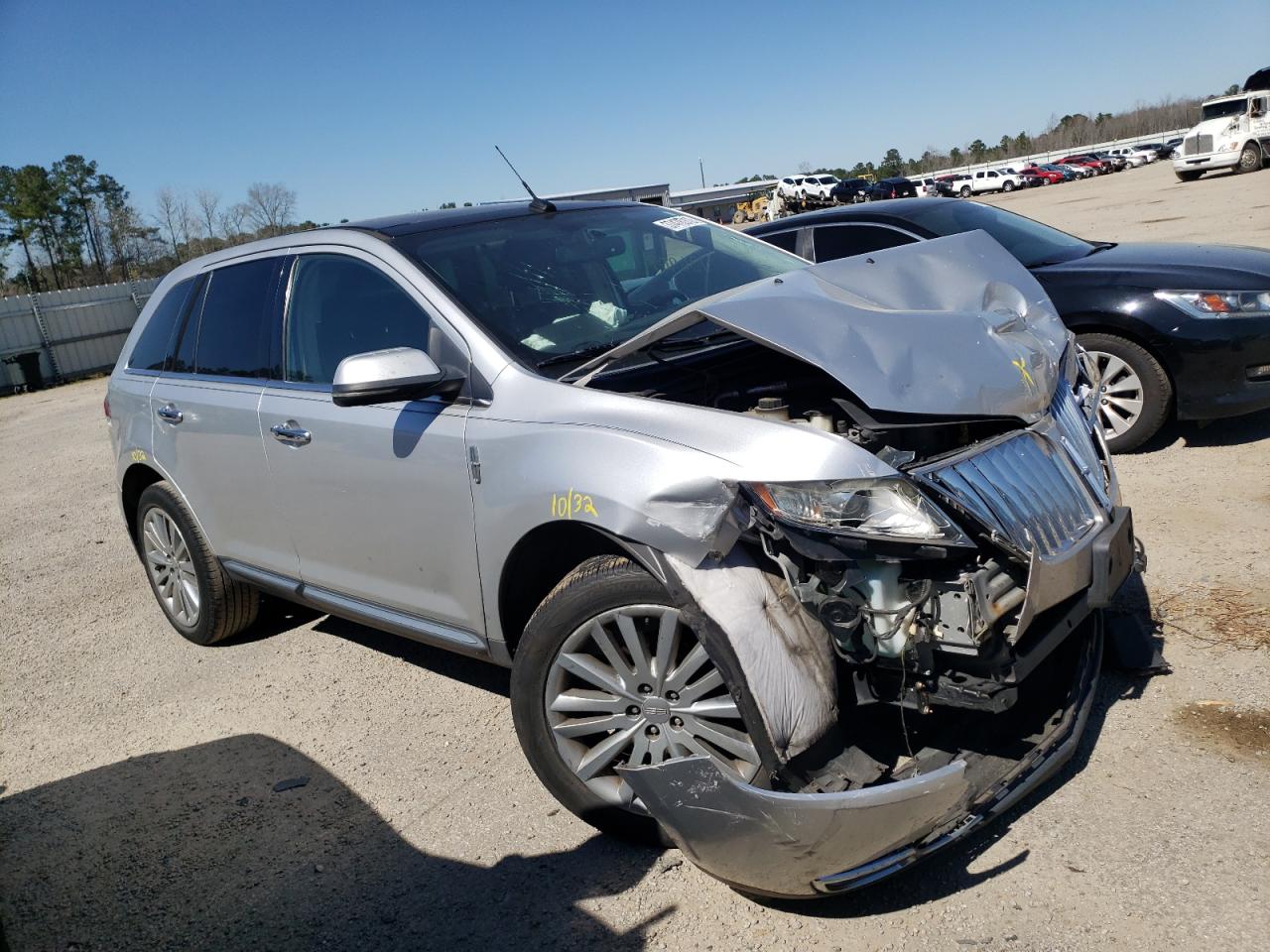 Foto 1 de la subasta – 2013 LINCOLN MKX con VIN 2LMDJ6JK2DBL08647