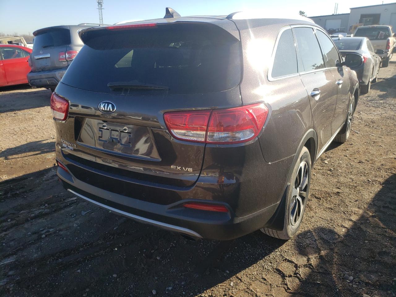 Photo 4 from auction – 2017 KIA SORENTO EX with VIN 5XYPH4A59HG302109