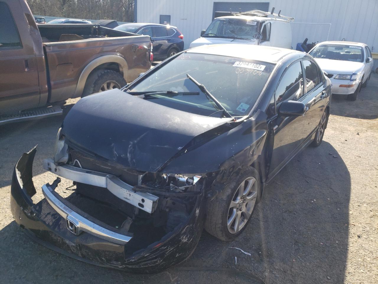 Photo 2 from auction – 2008 HONDA CIVIC with VIN 1HGFA168X8L053908