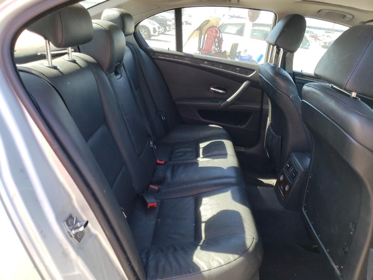 Photo 6 from auction – 2008 BMW 528 XI with VIN WBANV13538CZ55905