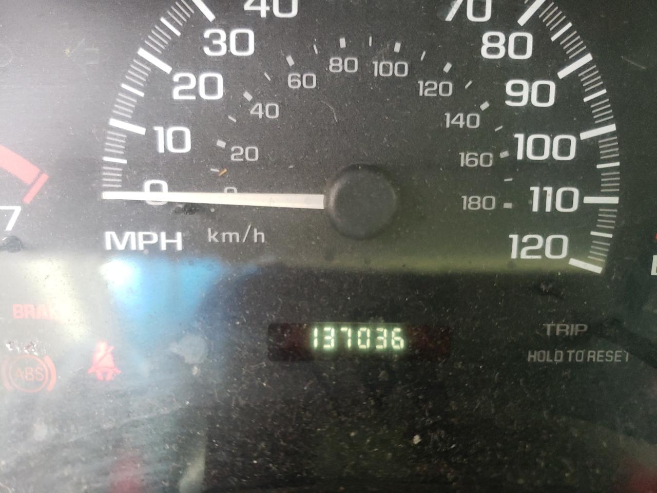 Photo 8 from auction – 2002 CHEVROLET MALIBU with VIN 1G1ND52J12M706251
