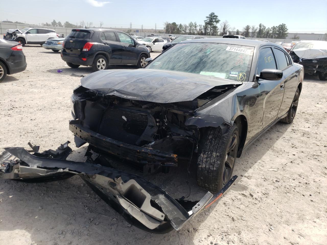Photo 2 from auction – 2016 DODGE CHARGER SX with VIN 2C3CDXHG5GH227416