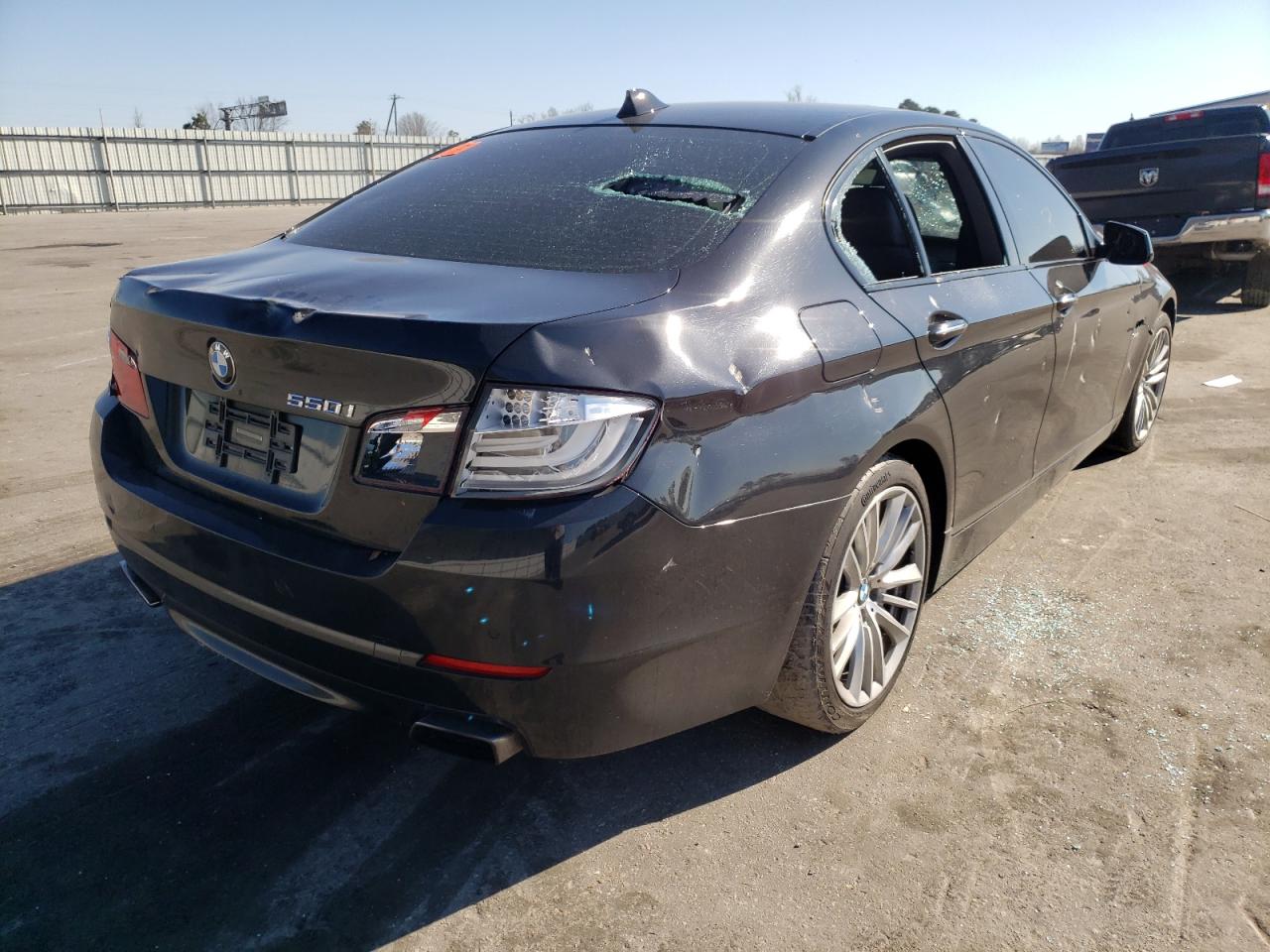 Фото 4 с аукциона – 2011 BMW 550 XI с VIN WBAFU9C56BC783429