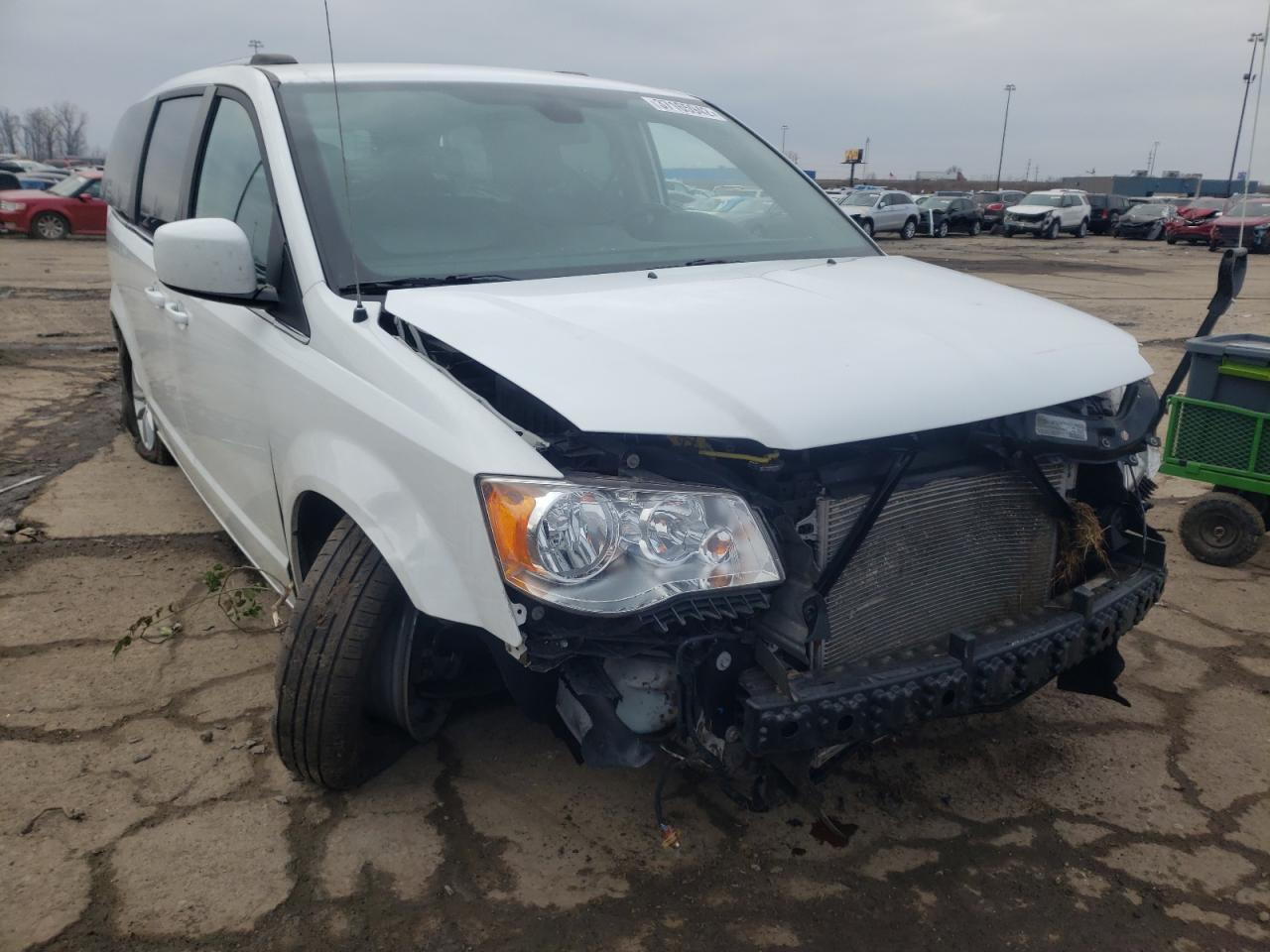 DODGE GRAND CARA 2019 with VIN 2C4RDGCG6KR799269 - Photo from auction