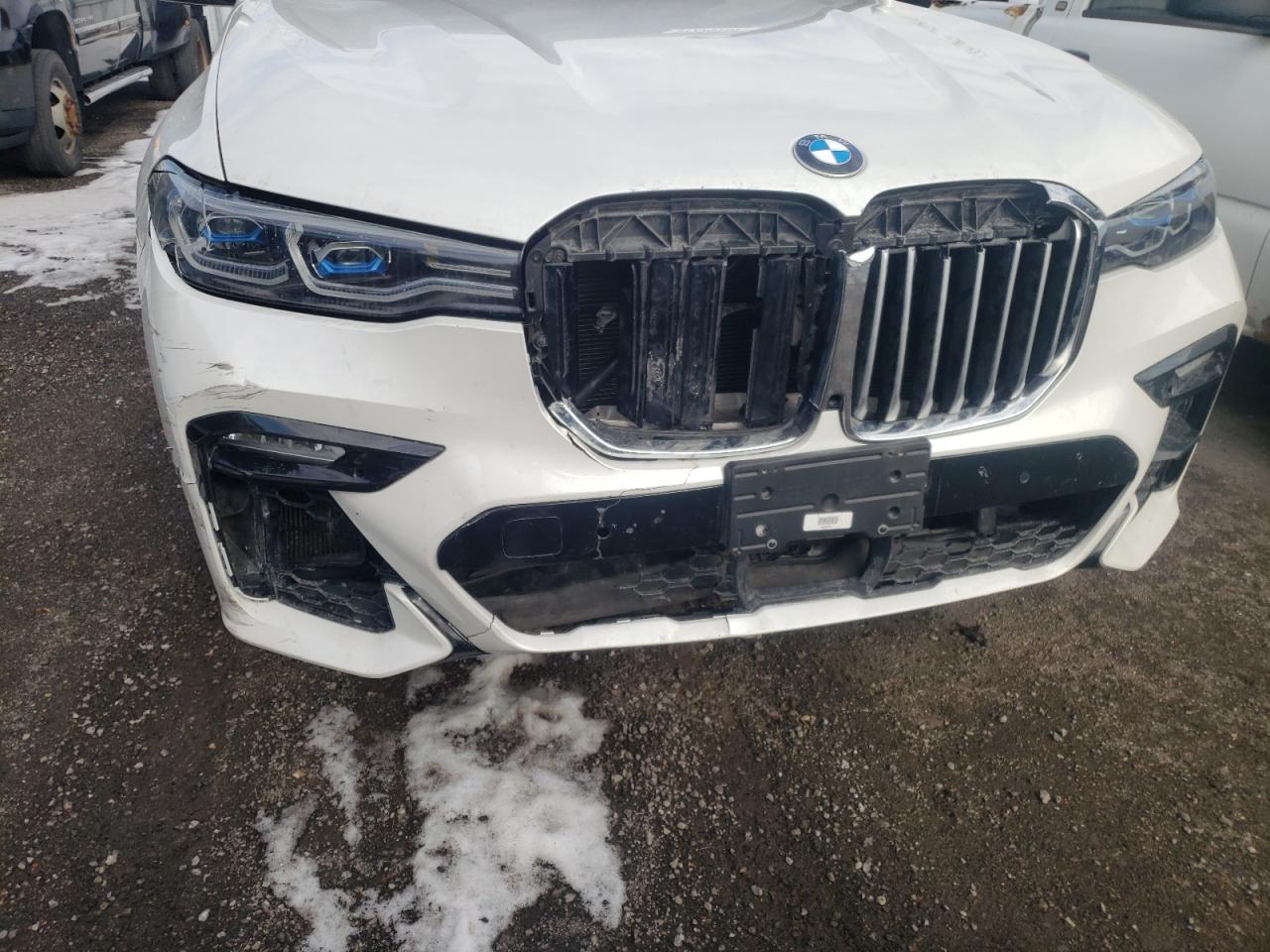 Photo 9 from auction – 2019 BMW X7 XDRIVE5 with VIN 5UXCX4C56KLS38751