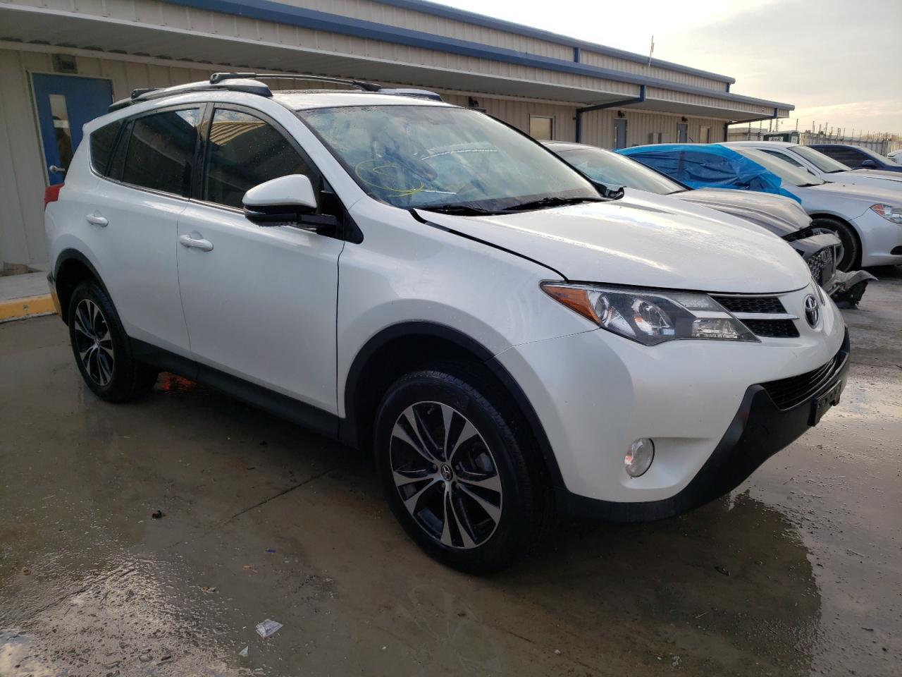 Photo 1 from auction – 2015 TOYOTA RAV4 LIMIT with VIN JTMYFREV3FJ026282