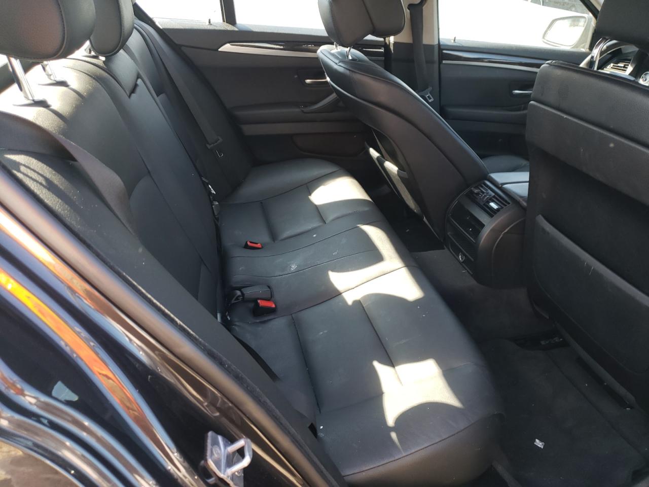Photo 6 from auction – 2013 BMW 528 XI with VIN WBAXH5C50DD113129