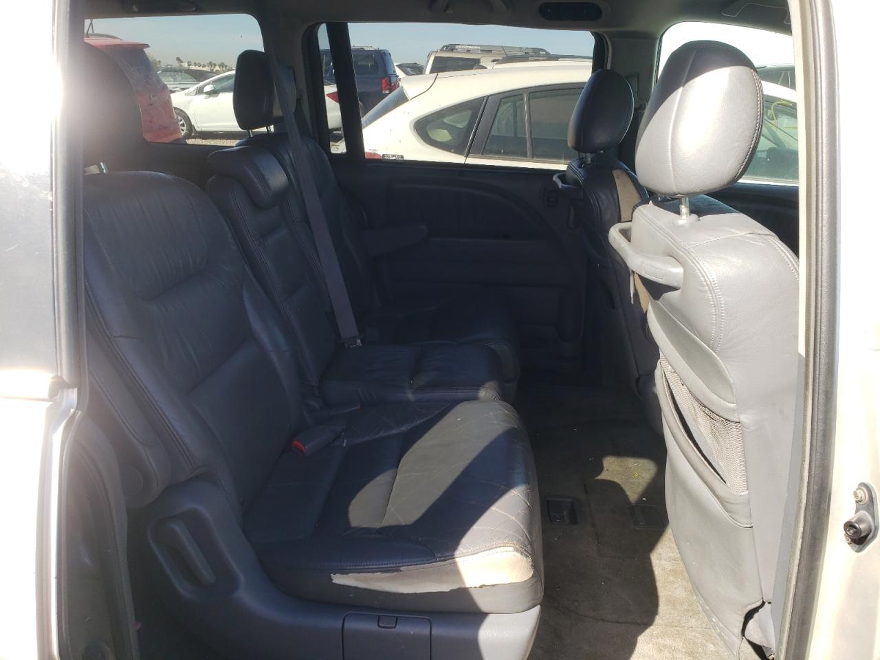 Photo 6 from auction – 2005 HONDA ODYSSEY EX with VIN 5FNRL38635B046620