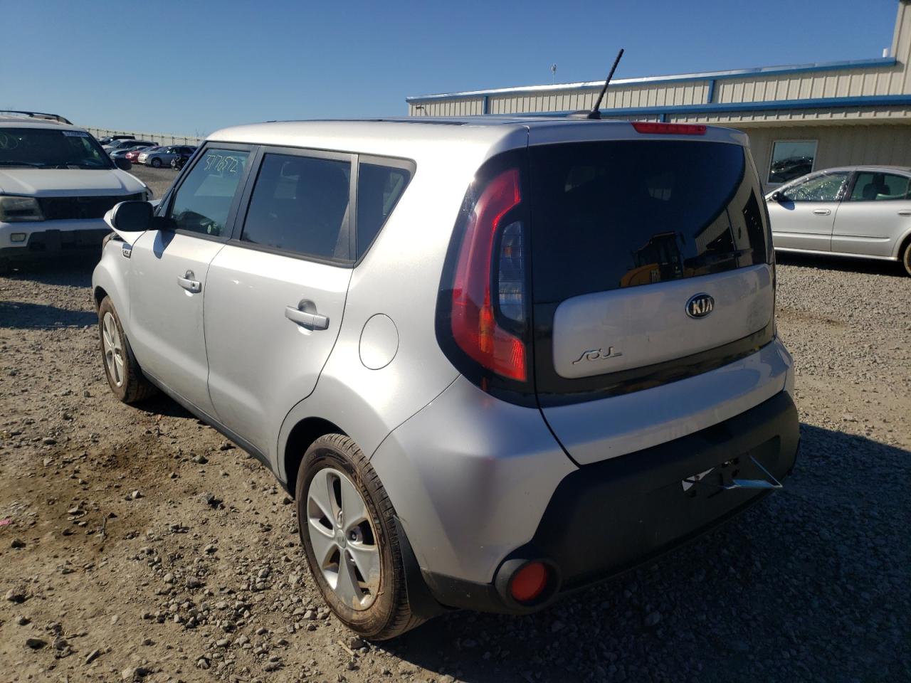 Photo 3 from auction – 2016 KIA SOUL with VIN KNDJN2A26G7832736