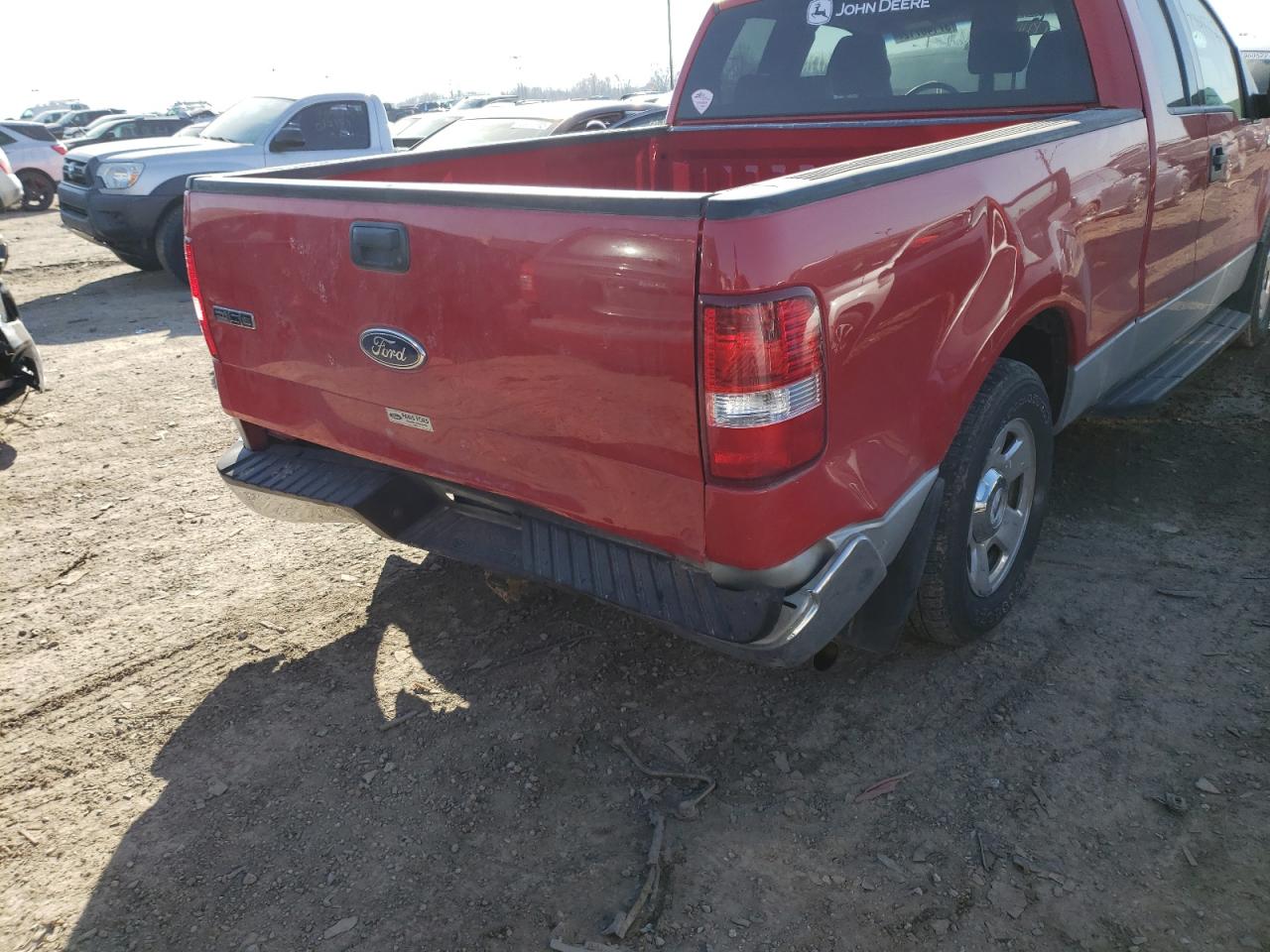 Photo 9 from auction – 2004 FORD F150 with VIN 1FTPX12564NA89641