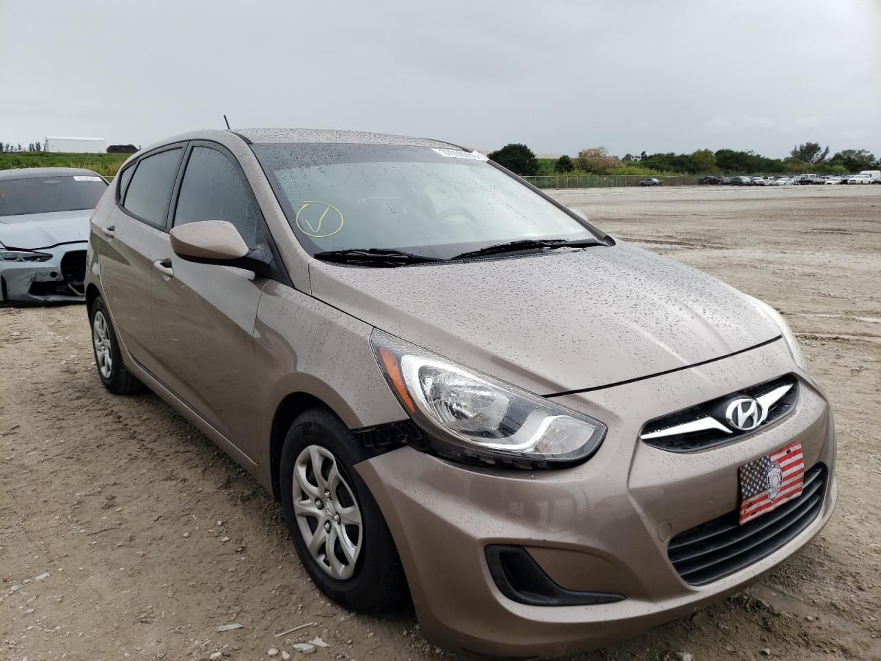 HYUNDAI ACCENT GLS 2014 with VIN KMHCT5AE8EU178505 - Photo from auction