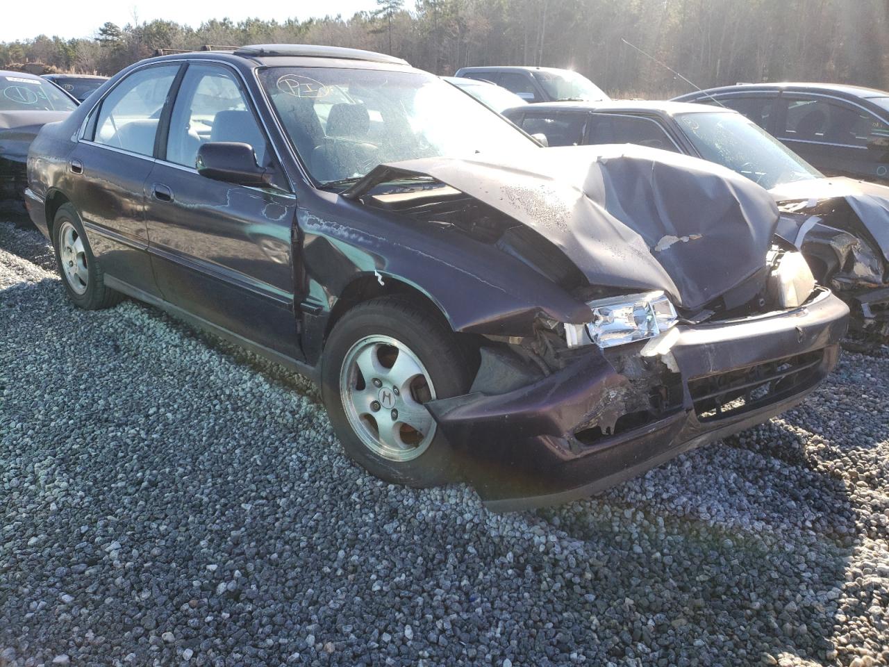 HONDA ACCORD SE 1997 with VIN 1HGCD5607VA087274 - Photo from auction