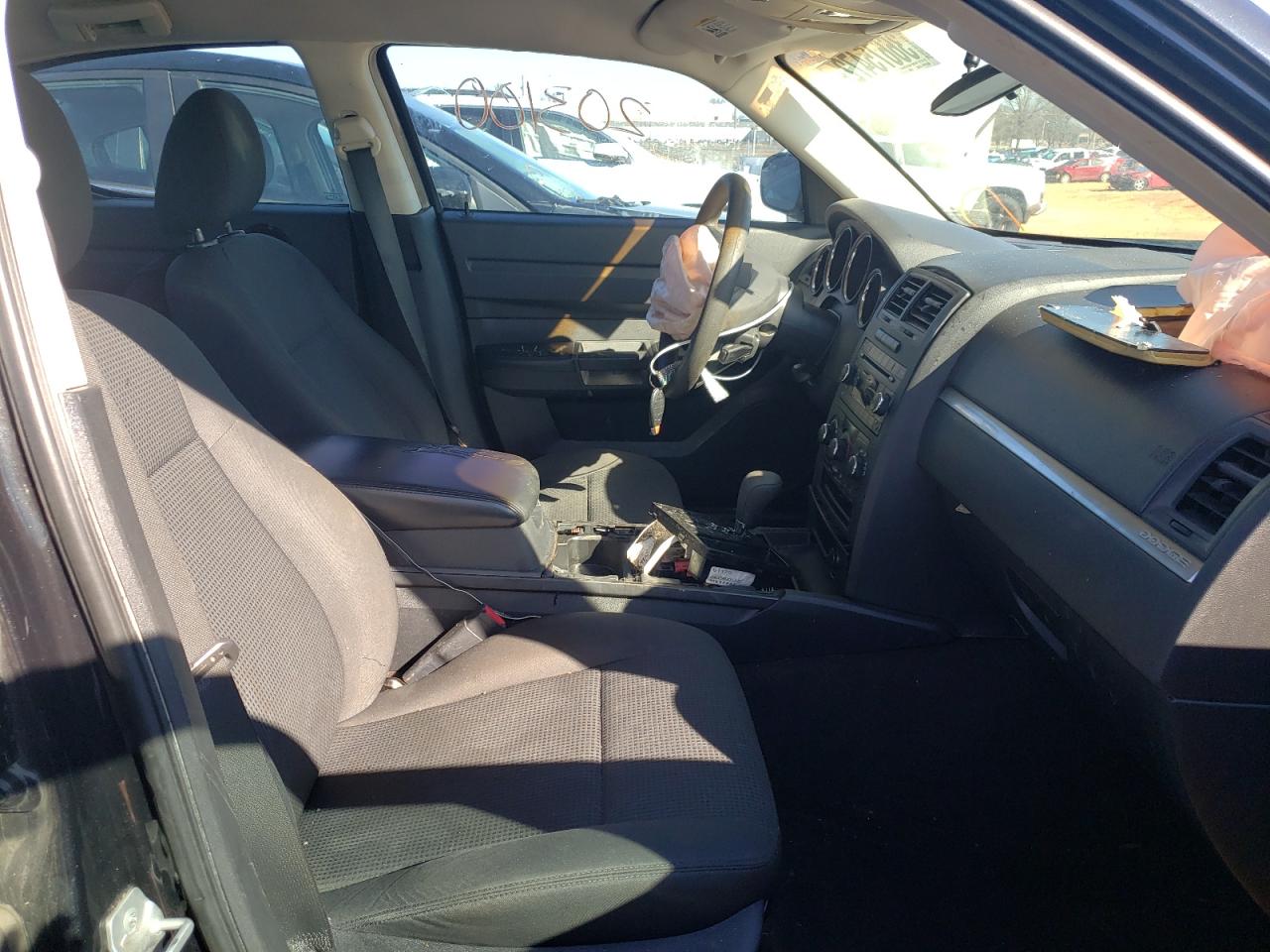 Photo 5 from auction – 2008 DODGE CHARGER with VIN 2B3KA43R18H276719