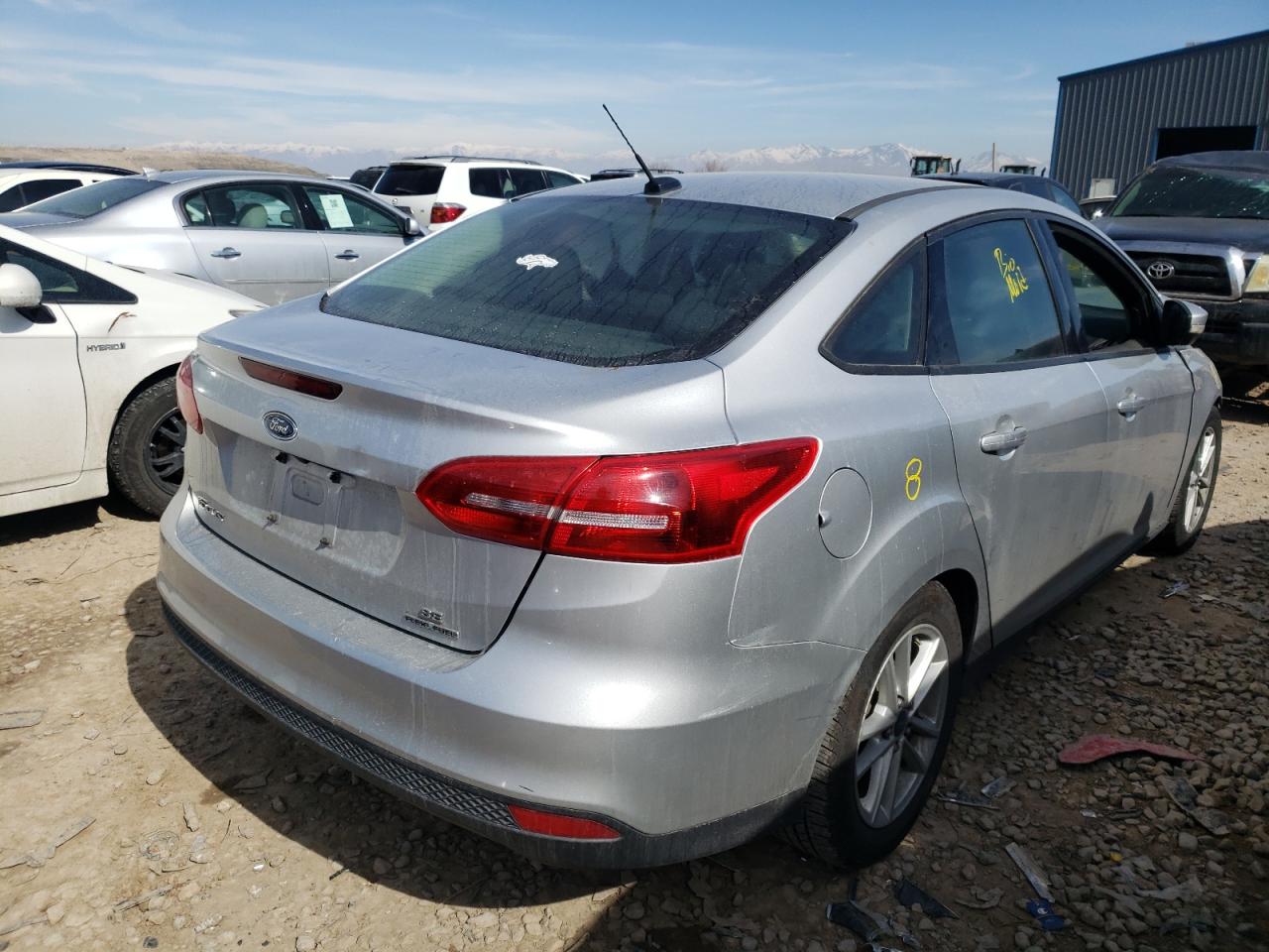 Photo 4 from auction – 2015 FORD FOCUS SE with VIN 1FADP3F20FL341208
